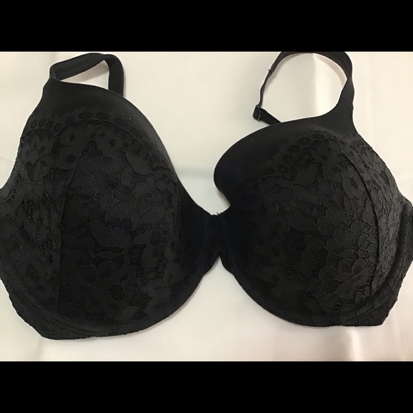 Victoria's Secret Other - Black lace bra.
